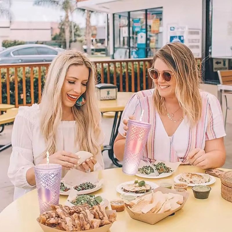 Спортивная широкая крышка во рту соломенная пластиковая тумблер Спортивная широкая крышка во рту соломенная пластиковая тумблер