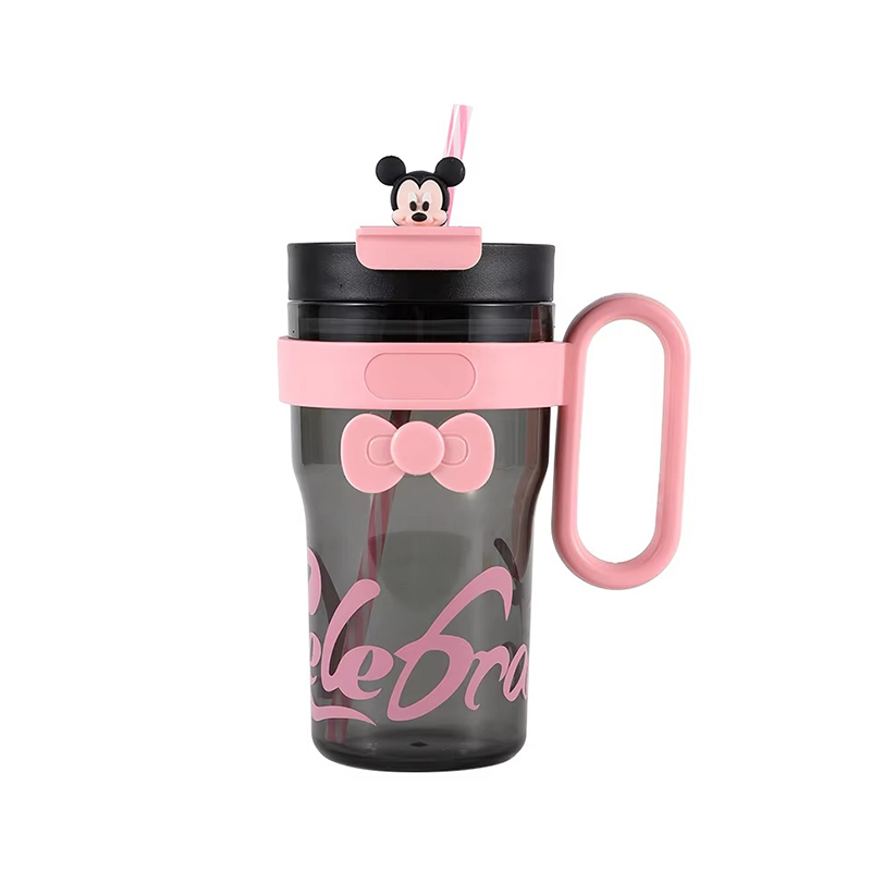 Декоративный узор большой автомобильной кружки