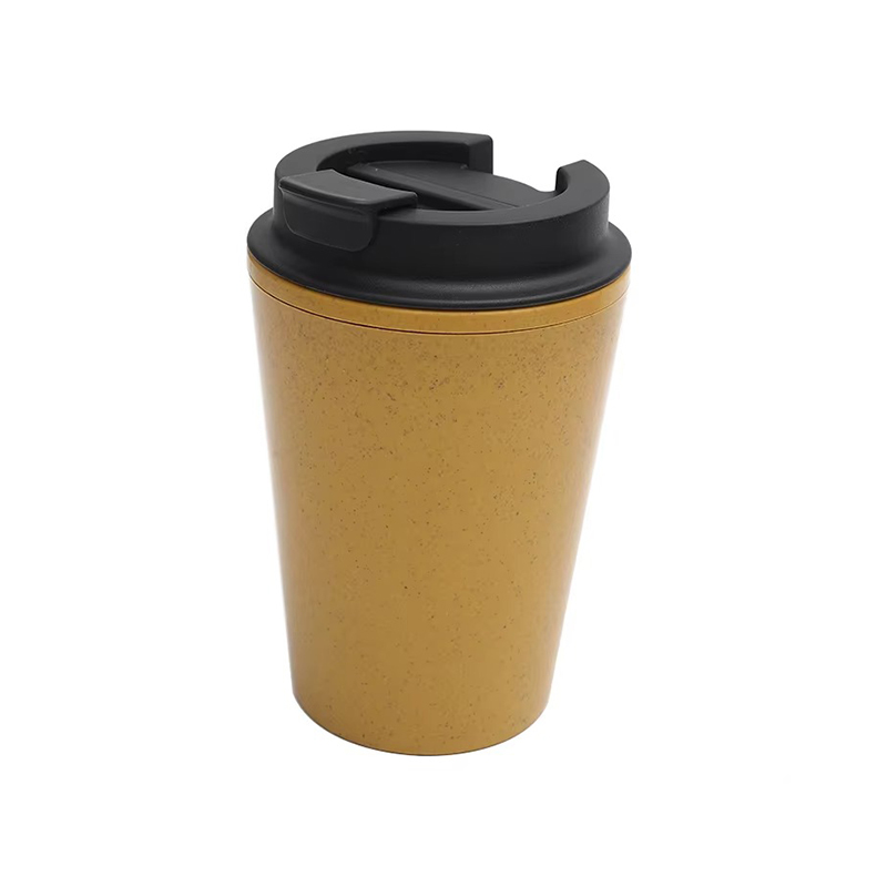 Для вечеринок в сложенном пластиковом тумблере