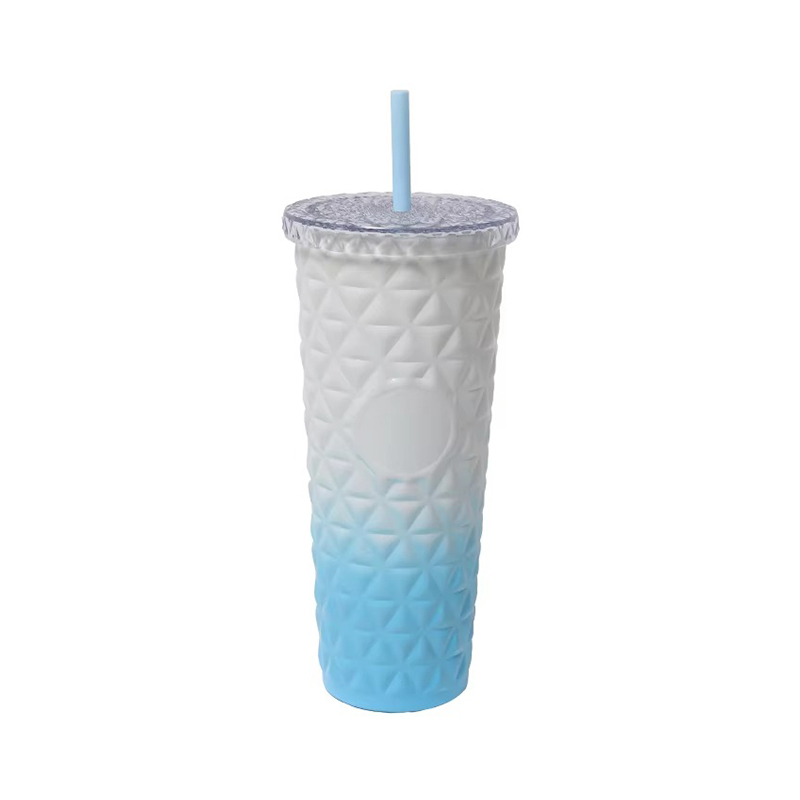 Бутылка для воды из нержавеющей стали способствует устойчивому увлажнению